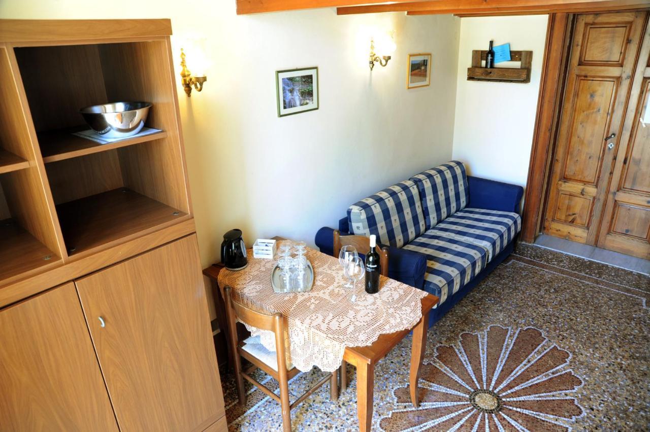 Villa Teresa Porto Azzurro Eksteriør bilde
