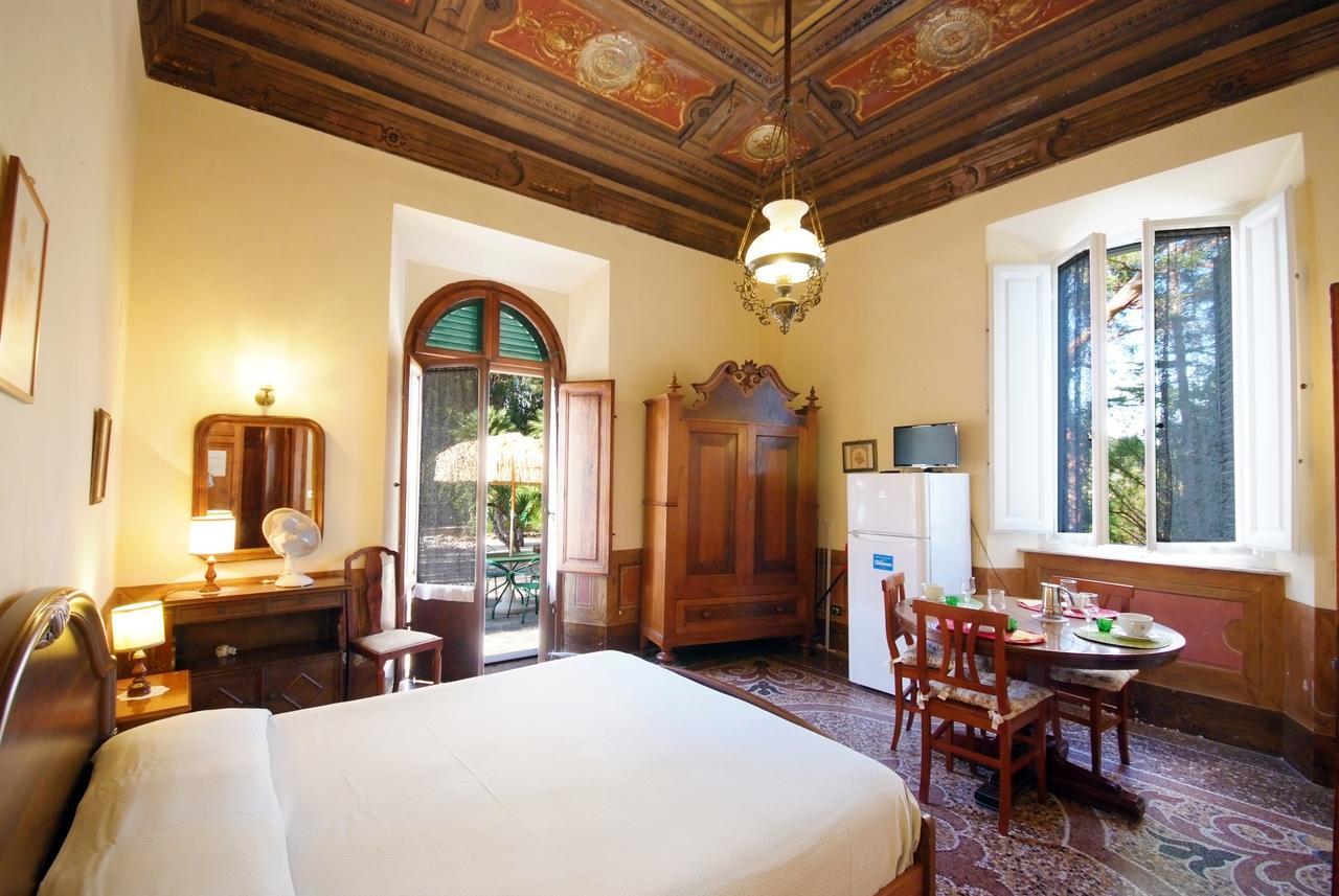 Villa Teresa Porto Azzurro Eksteriør bilde