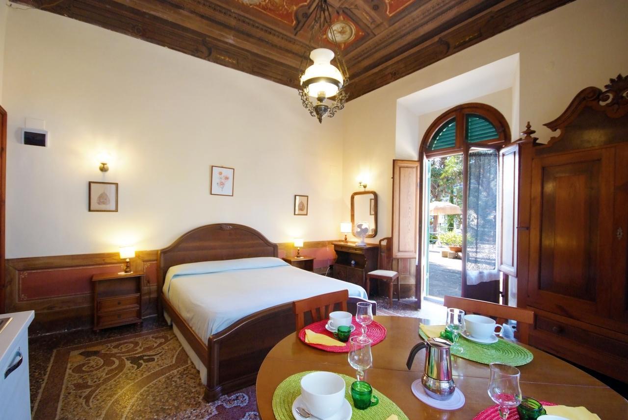 Villa Teresa Porto Azzurro Eksteriør bilde